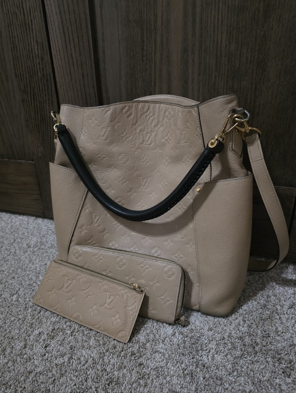 Louis Vuitton Bagatelle Hobo Dune